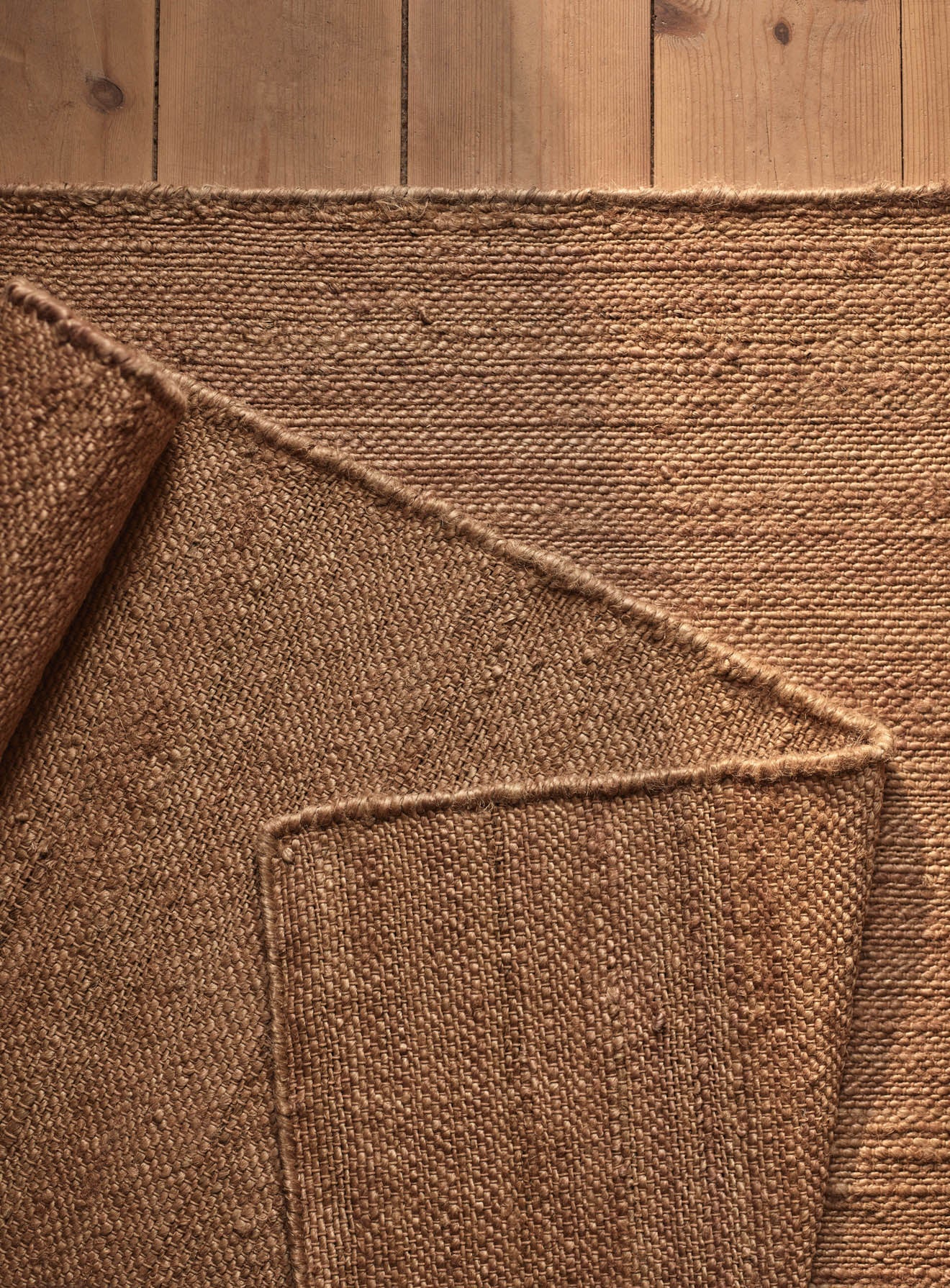 Camel Brown Jute Rug.