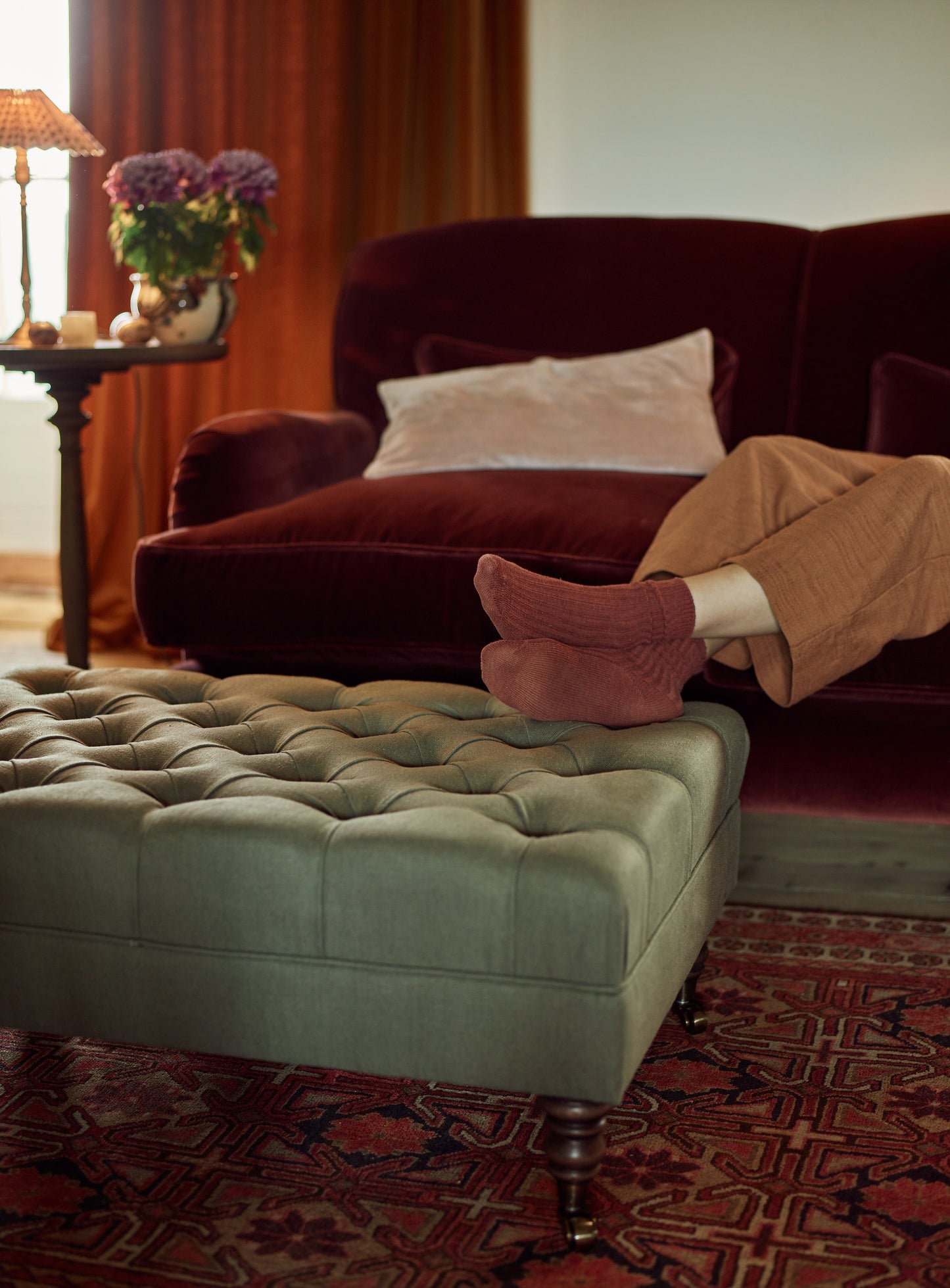 Taburet Elbert, Rust Velvet