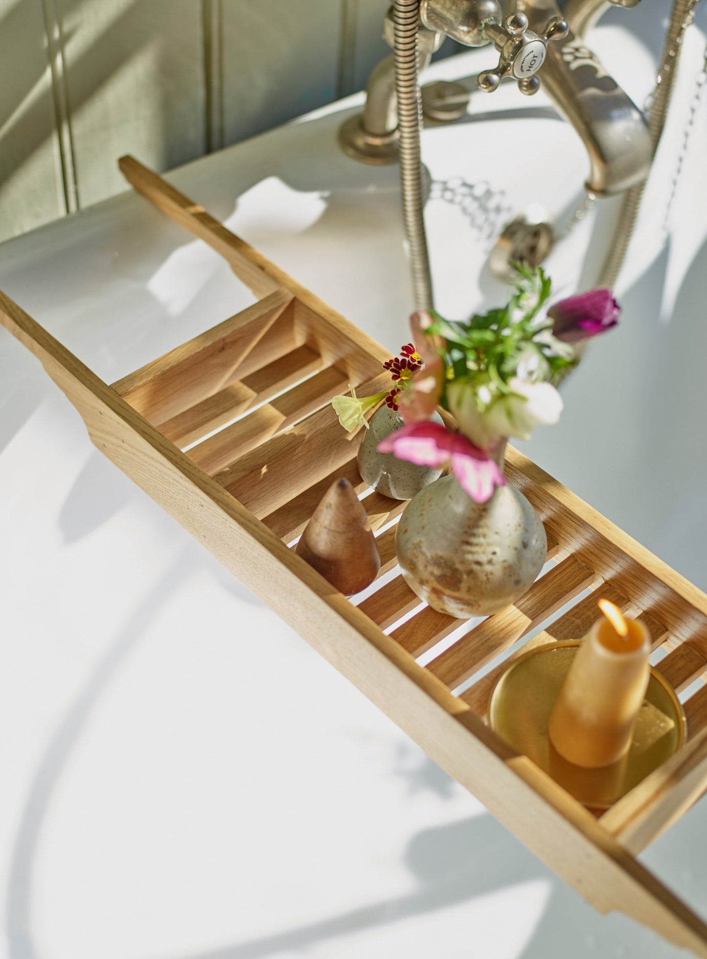 Caddy pentru baie din stejar Harpley