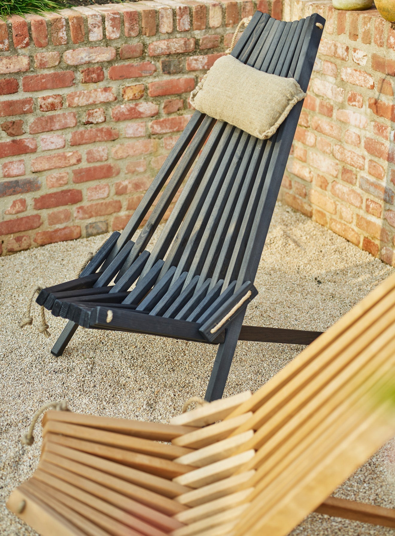 Scaun de exterior Harmen, uleiat negru