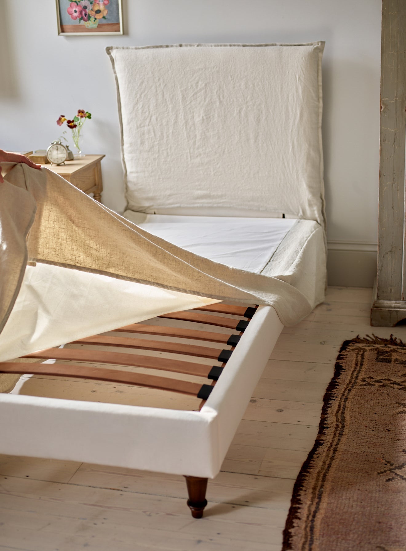 Mila Valance, Olive Linen