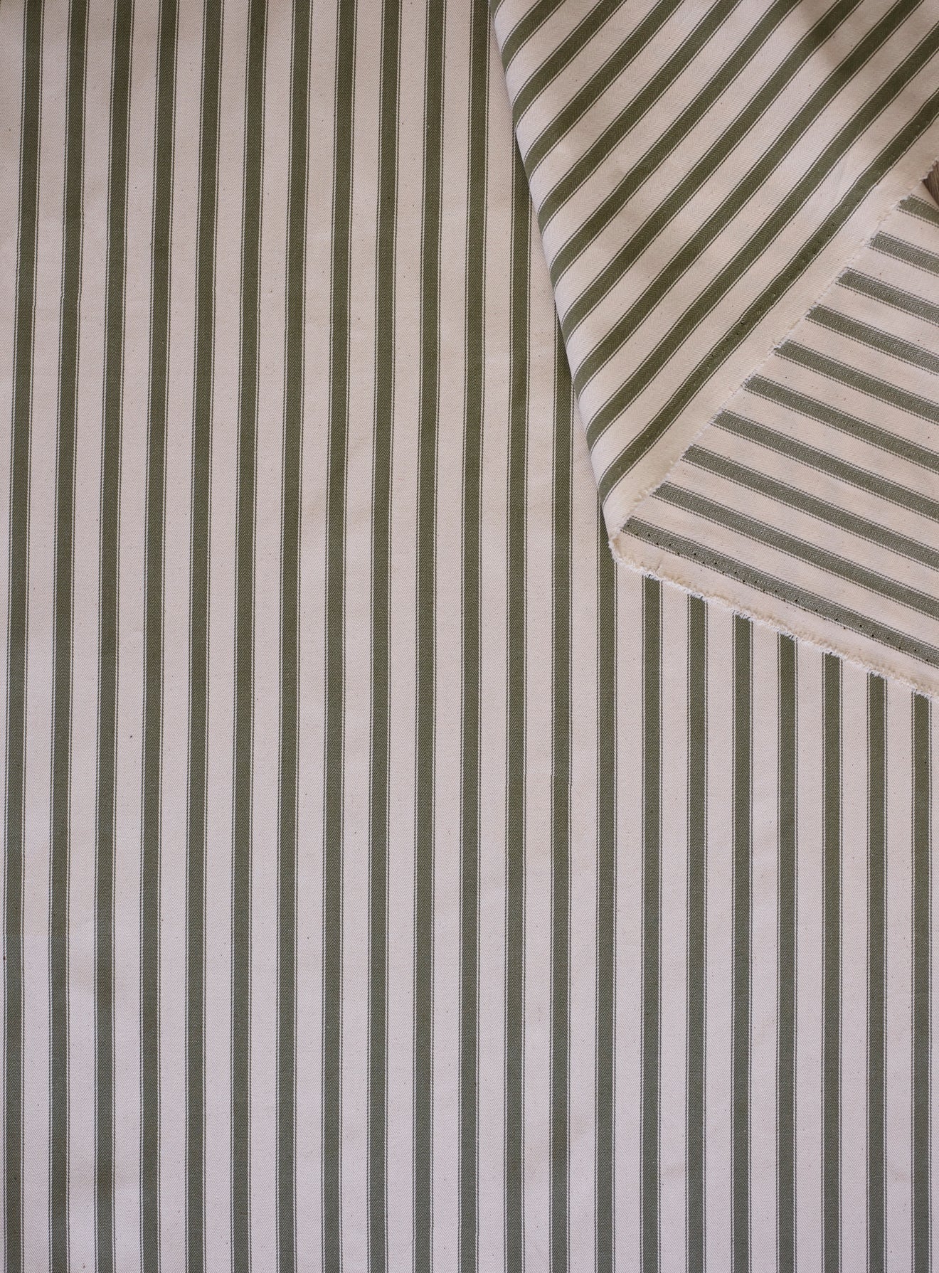 Bancă Tapițată Mila, Sage Stripe