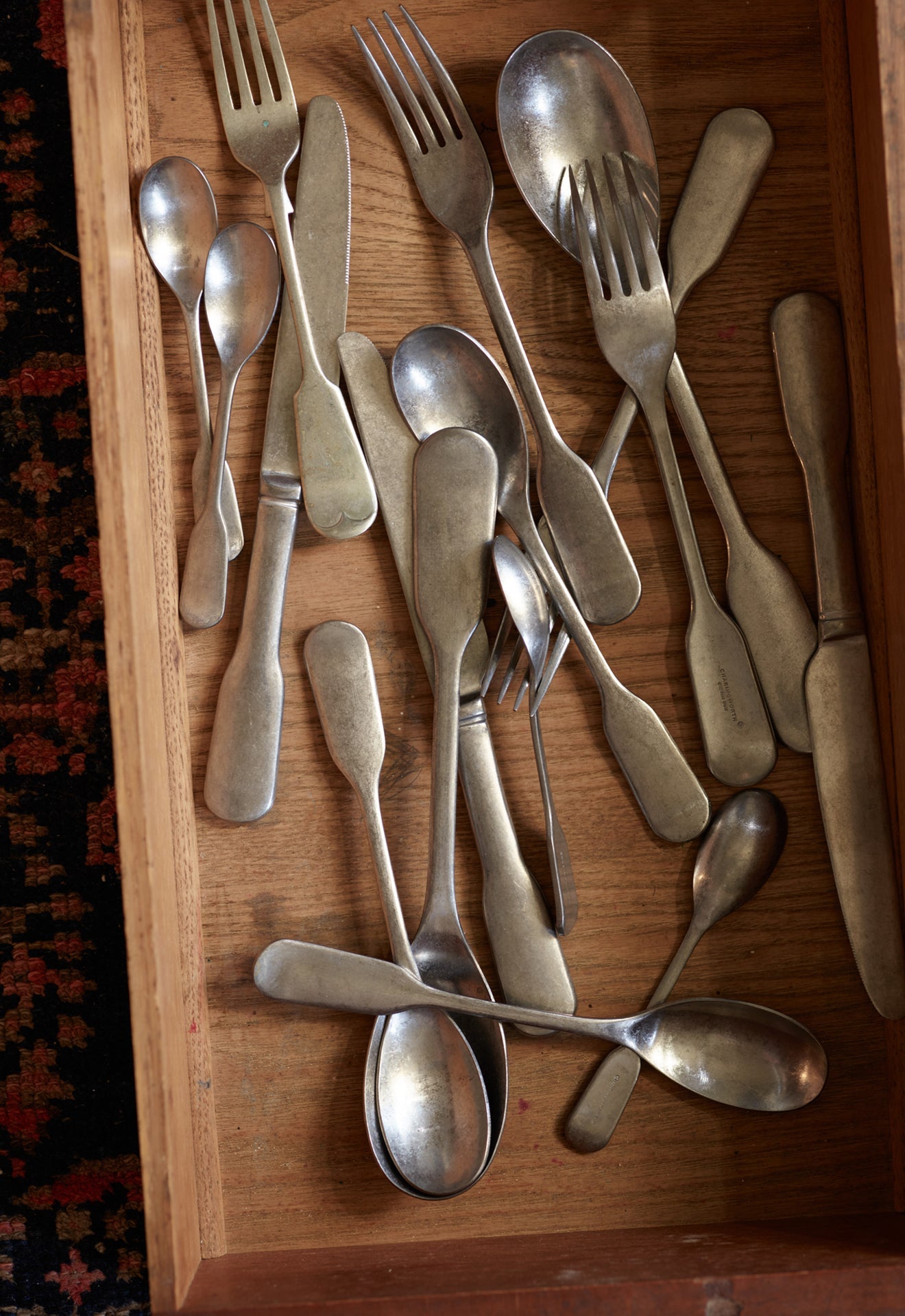 Tacâmuri din satin vintage, set de 42 de bucăți